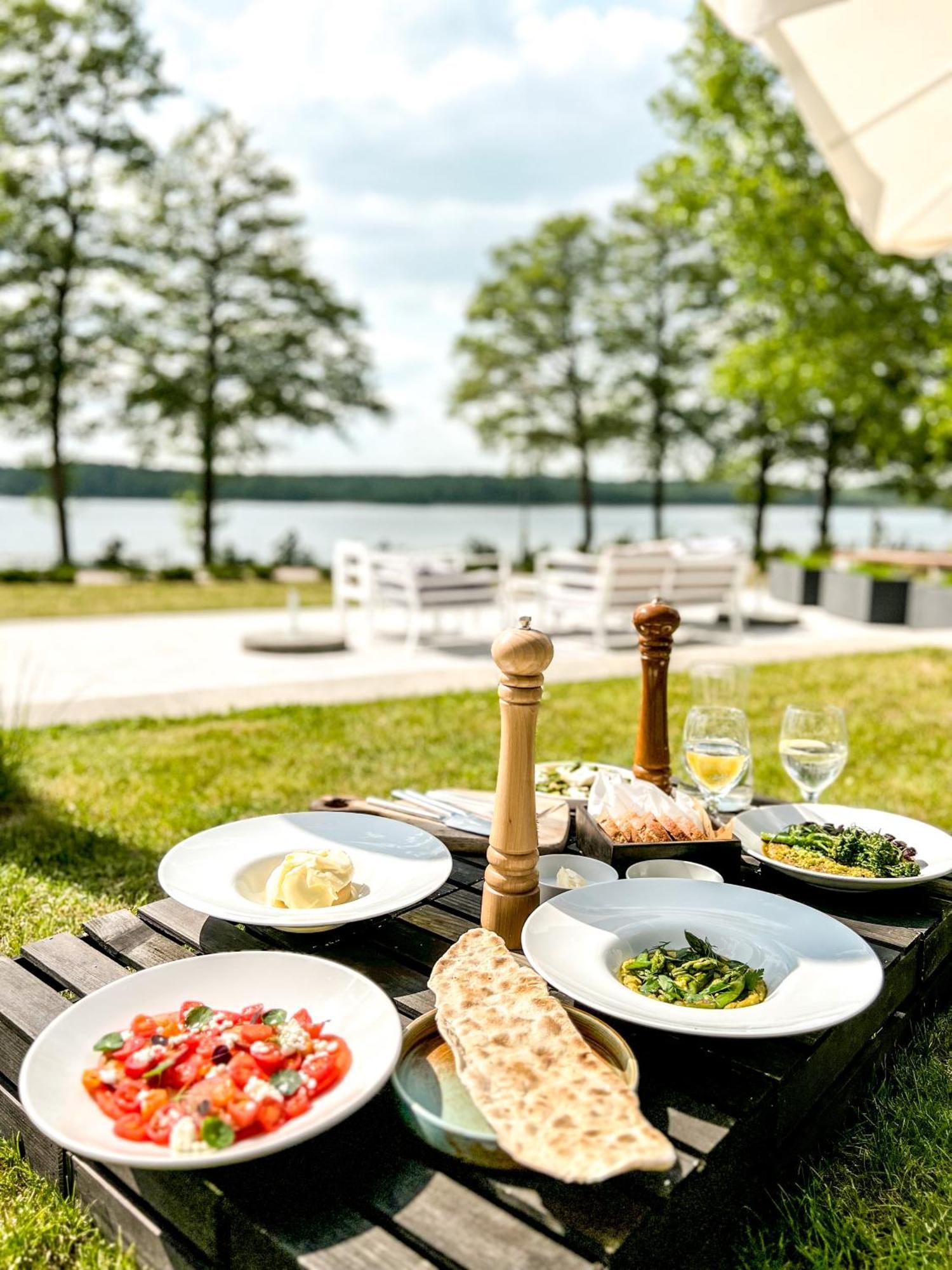 Notera Hotel Spa Charzykowy Eksteriør billede